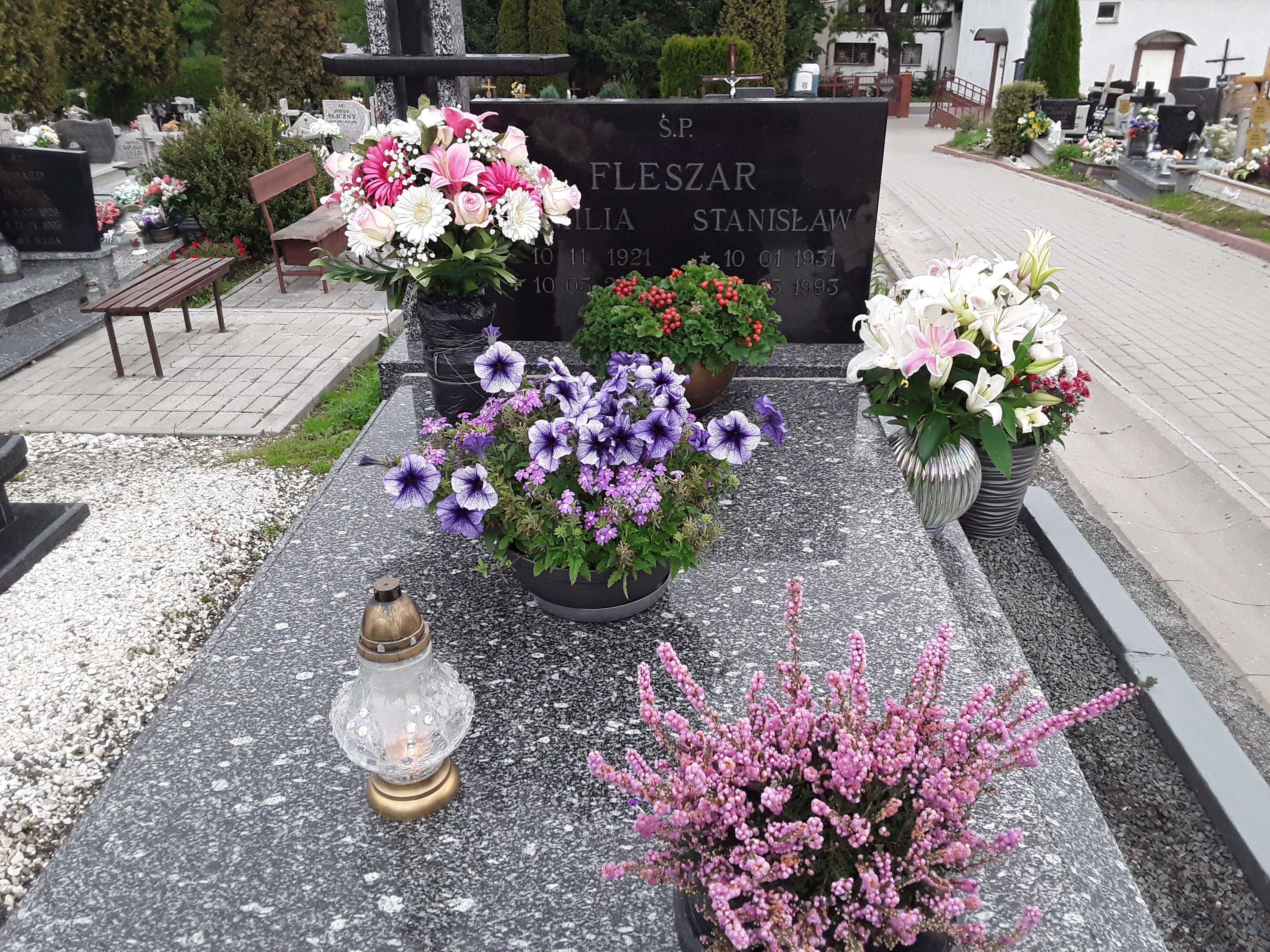 Grób Emilia Fleszar