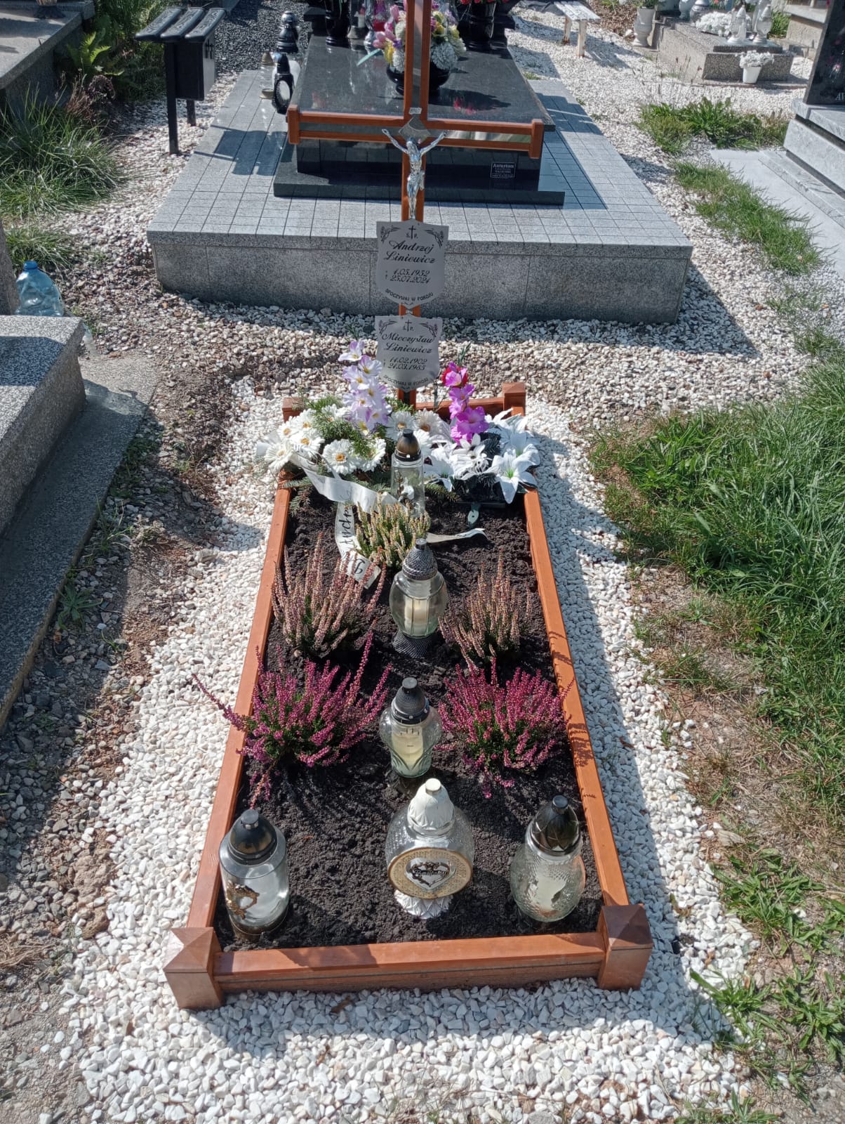 Grób Andrzej Liniewicz