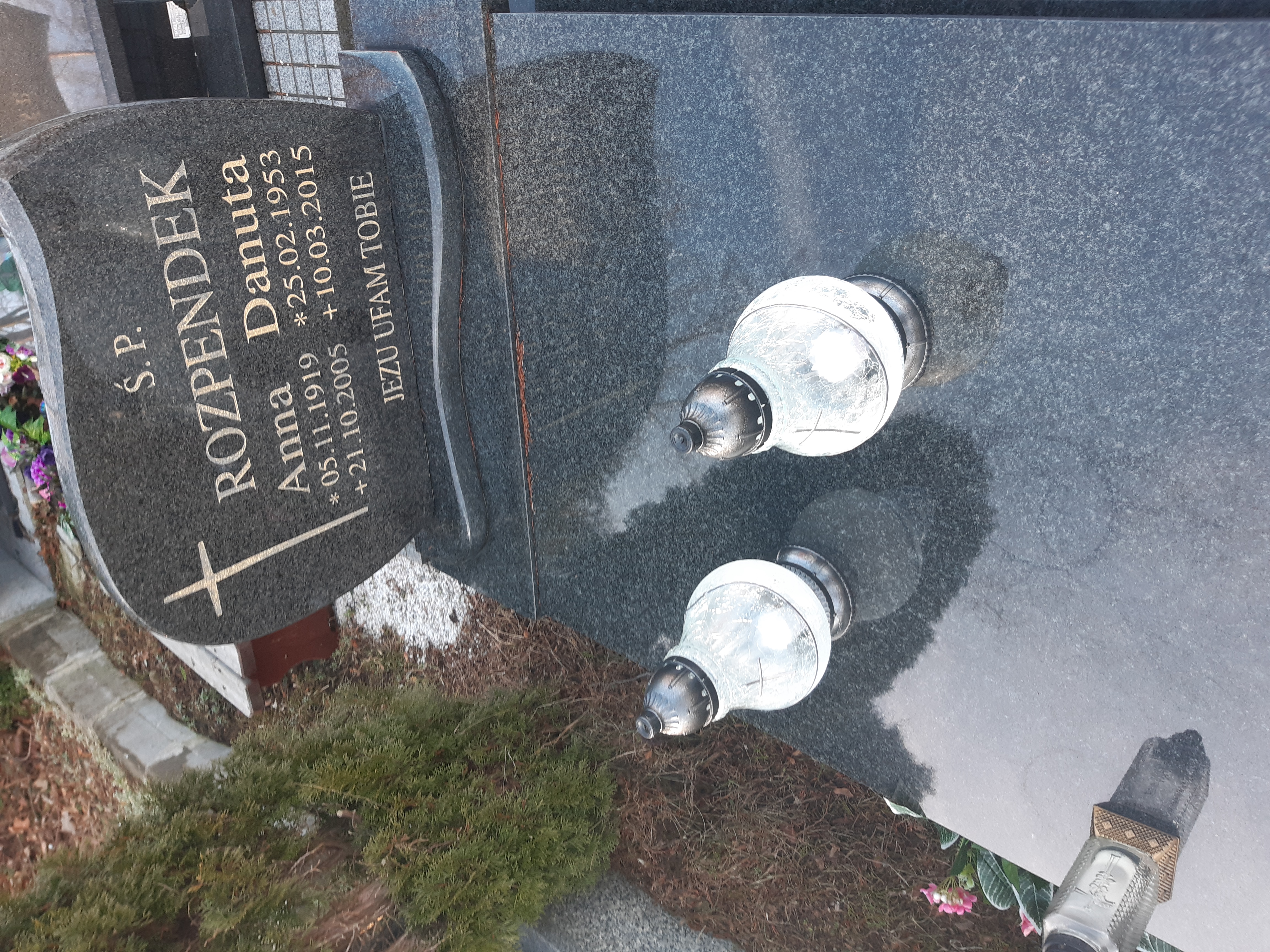 Grób Danuta Rozpndek