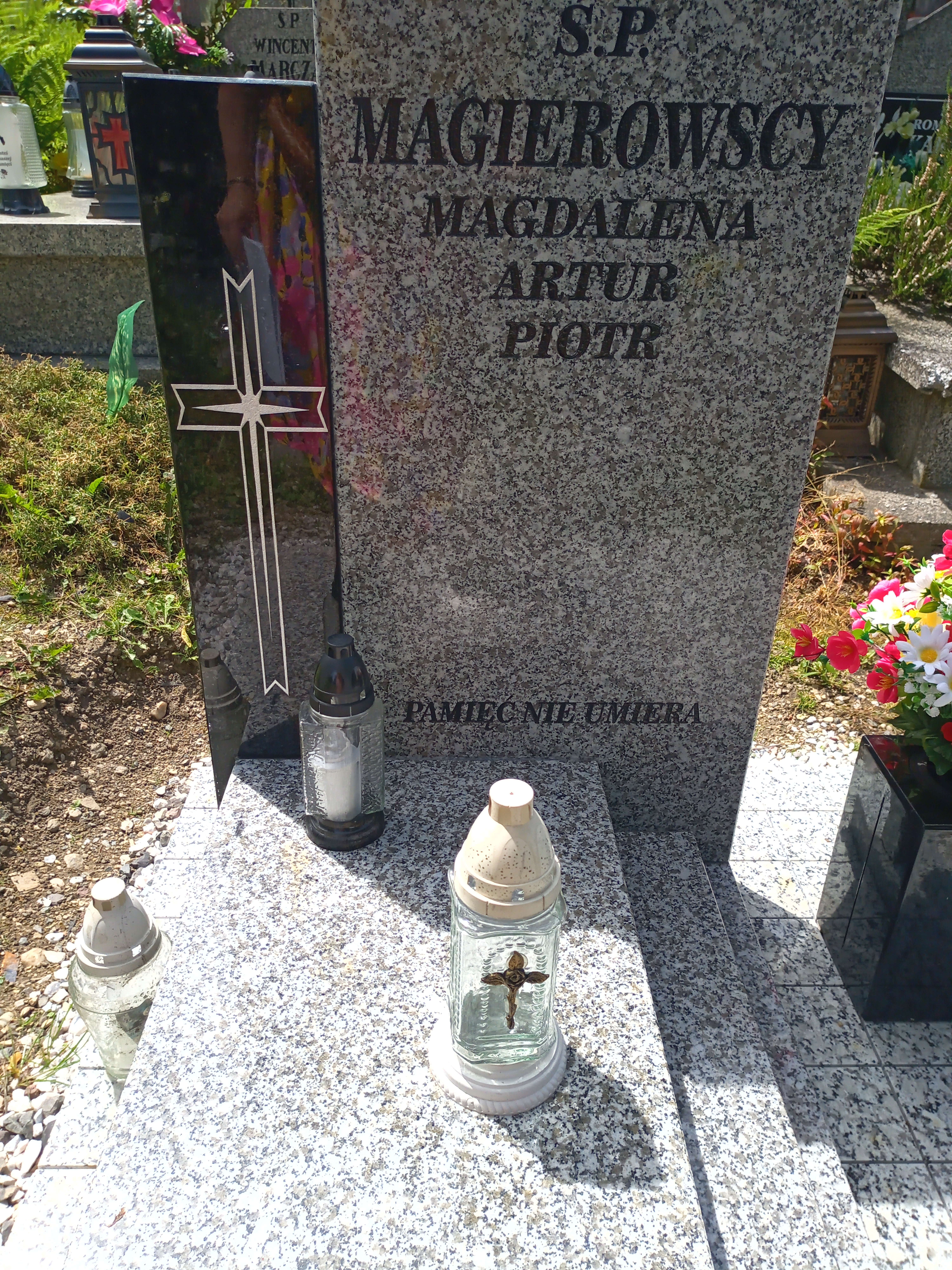 Grób Ewa Magierowska
