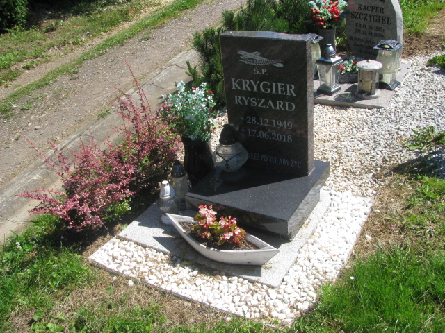 Ryszard Krygier 1949 Kamienna Góra Gmina Miejska - Grobonet - Wyszukiwarka osób pochowanych